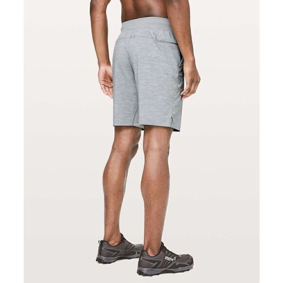 Lululemon T.H.E. Short *Linerless 9" - Picture 2 of 7